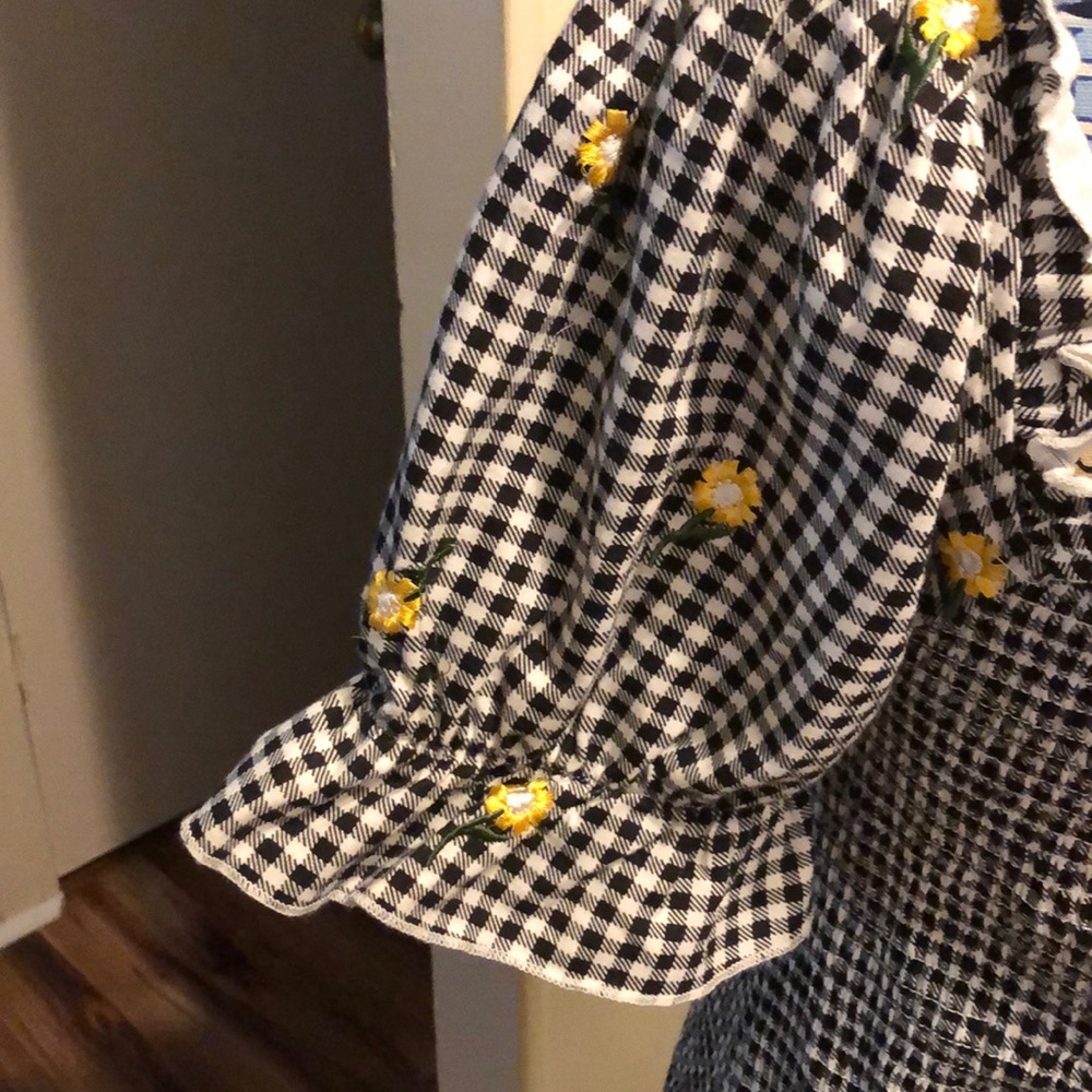 OSOS Dress - Picture 4 of 6